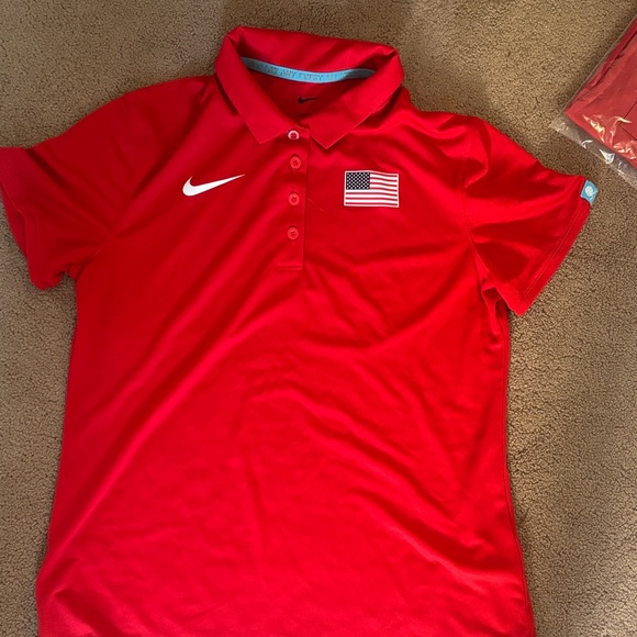 Nike Red Polo Team USA - Picture 1 of 2